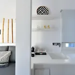 21 Luxury *