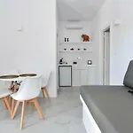 21 Luxury Lägenhet Naousa